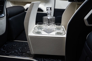 KLASSEN Mercedes-Benz V-Class VIP. 2024 - V300 | Luxury VIP First Class VAN. MVE_1_1676